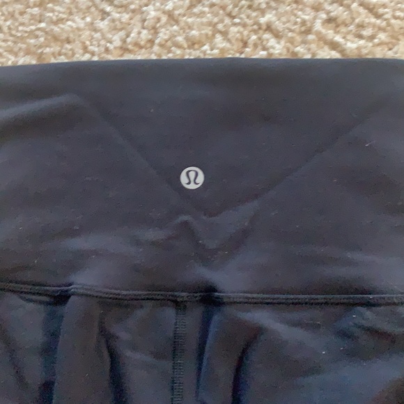 Lululemon Tech Mesh Wunder Unders Size 4 - Picture 4 of 4